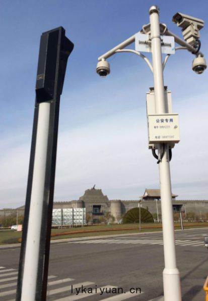 雪亮道(dào)路(lù)監控(kòng)杆件