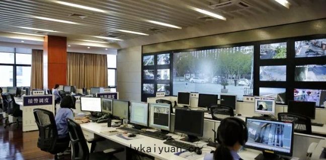 雪(xuě)亮道路交(jiāo)通監控工程(chéng)後(hòu)端