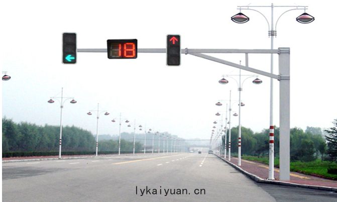道(dào)路交通信(xìn)號(hào)燈杆